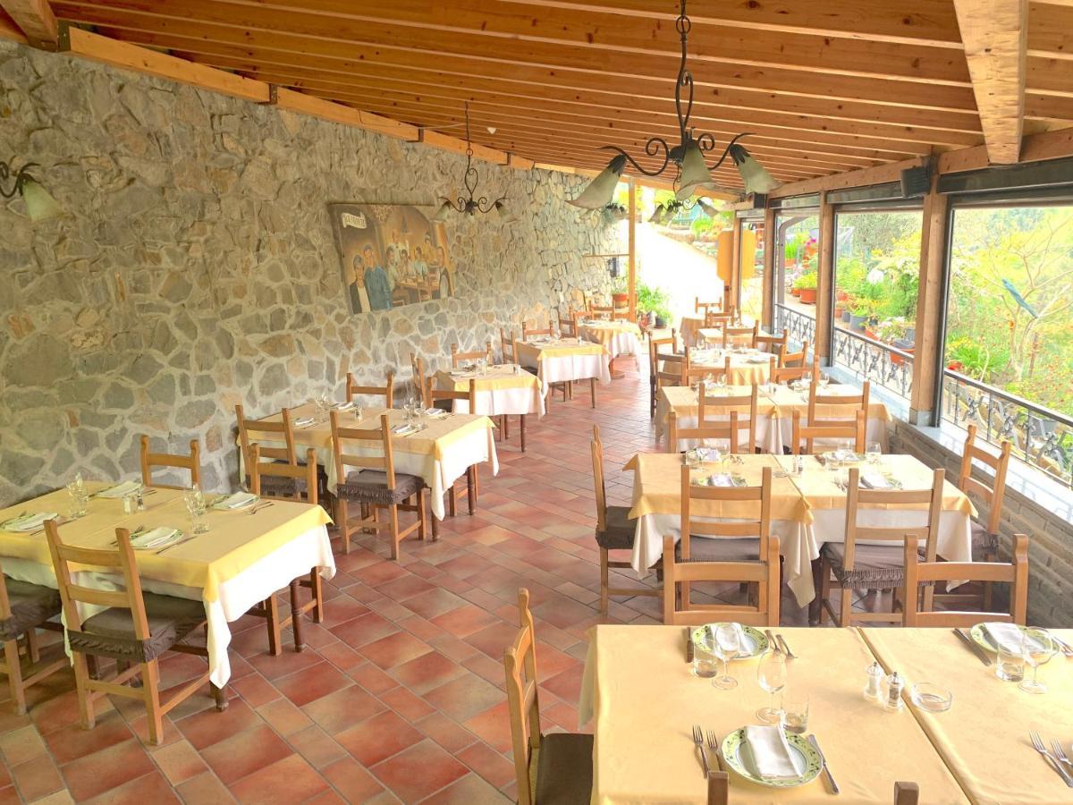 La Favorita Apricale B&B & Ristorante Buitenkant foto